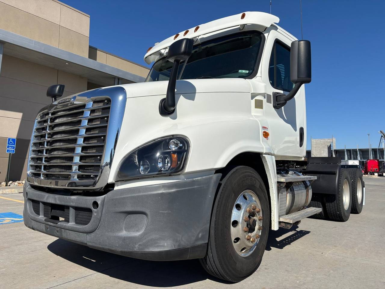 2017 Freightliner CA12564DC Day Cab, exterior photo 2