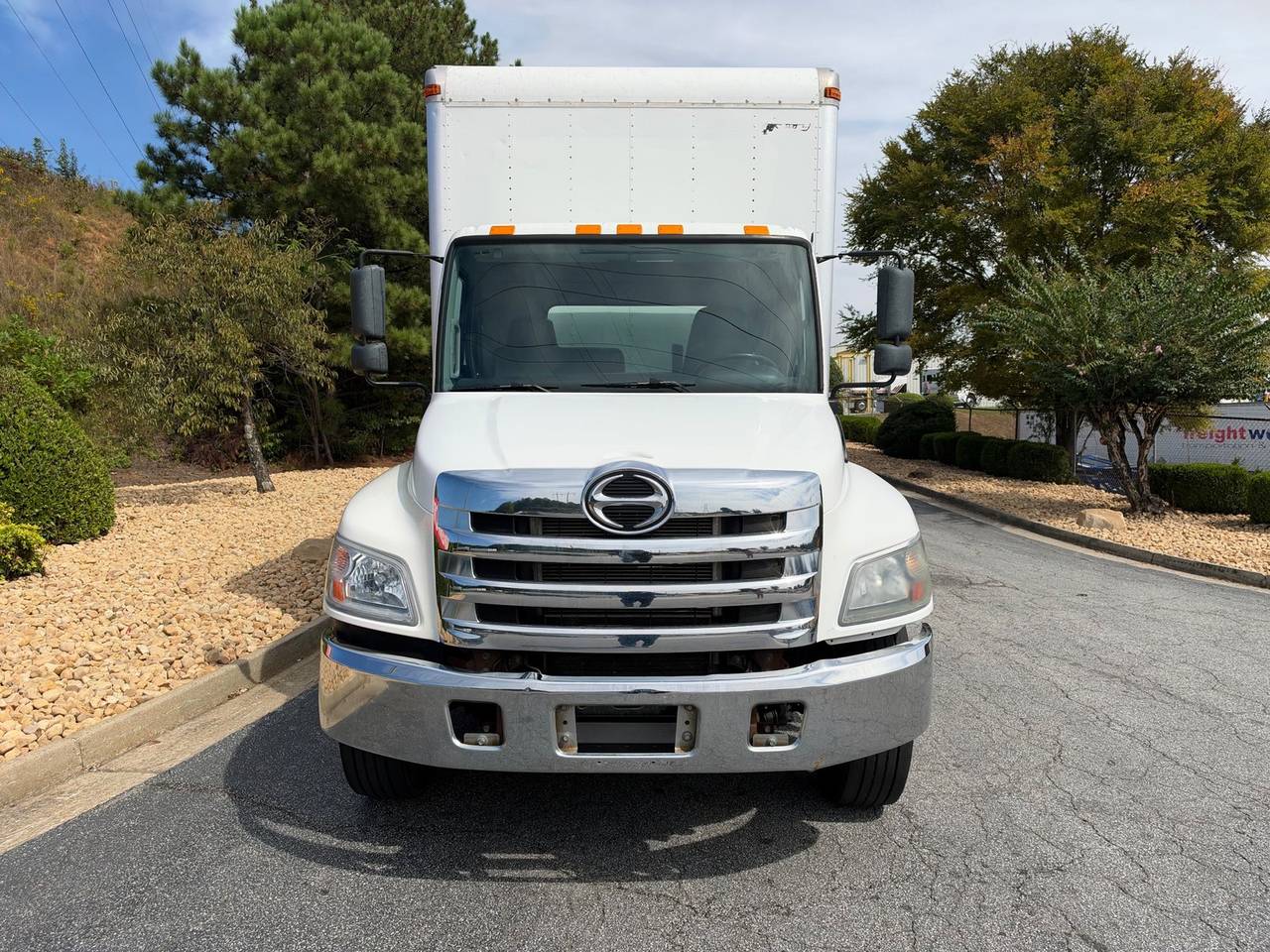 2019 Hino 268A Box Truck, exterior photo 2