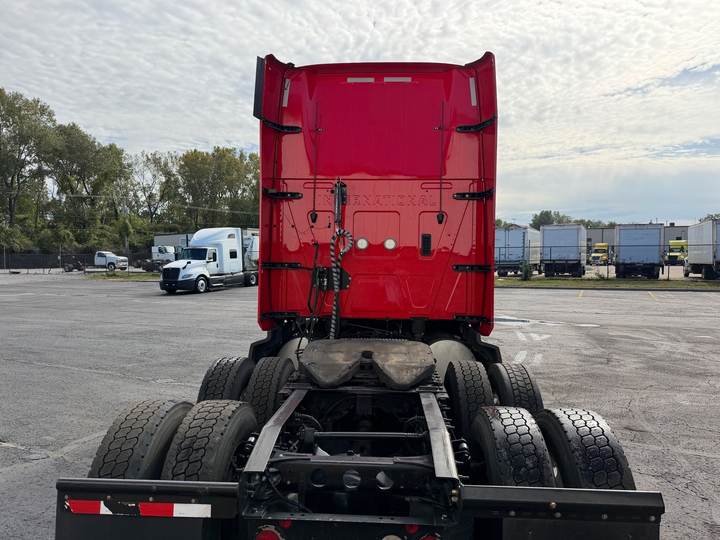 2020 International LT625 73" Raised Roof Sleeper, exterior photo 6
