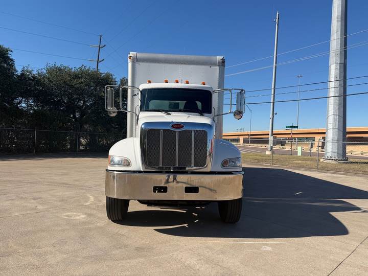 2020 Peterbilt 337 Box Truck, exterior photo 4