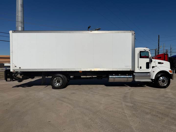 2020 Peterbilt 337 Box Truck, exterior photo 5