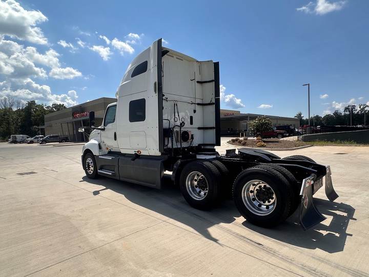 2021 International LT625 73" Raised Roof Sleeper, exterior photo 2