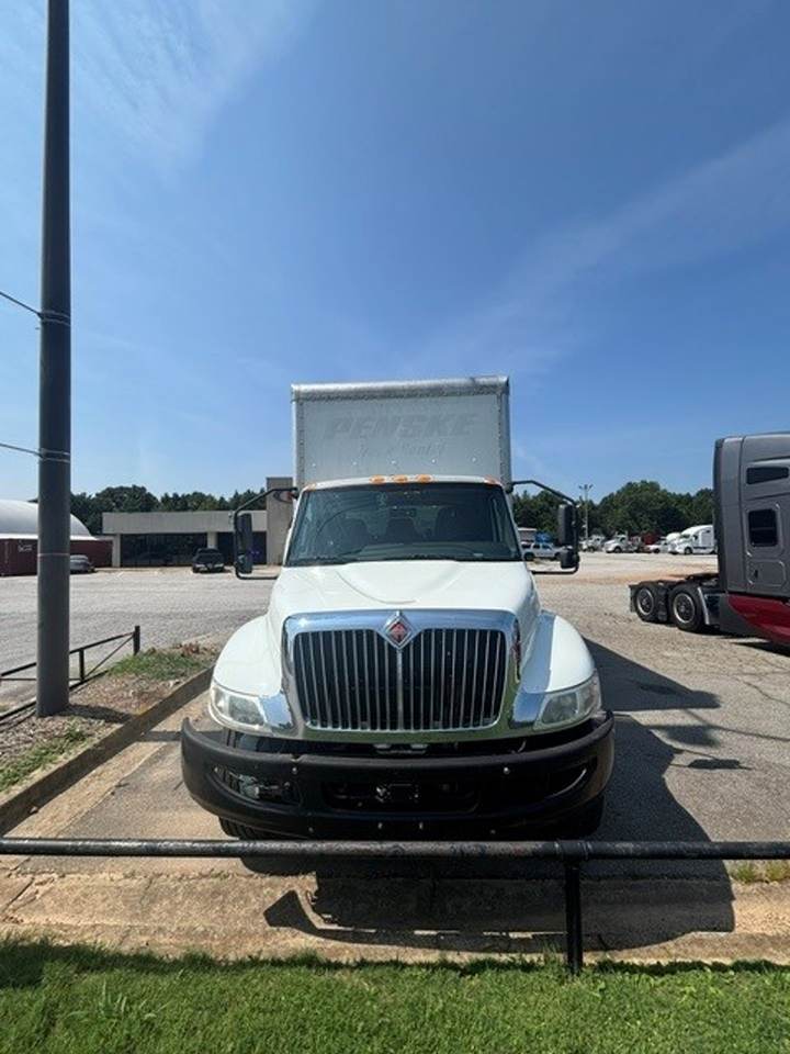 2021 International MV607 Box Truck, exterior photo 2