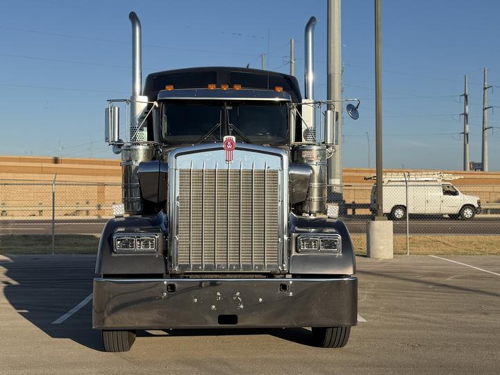 2021 Kenworth W900L 72" Raised Roof Sleeper, front