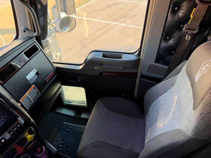 2021 Kenworth W900L 72" Raised Roof Sleeper, passenger seat