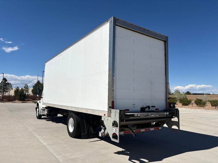 2022 Freightliner M2-106 Box Truck, exterior photo 3