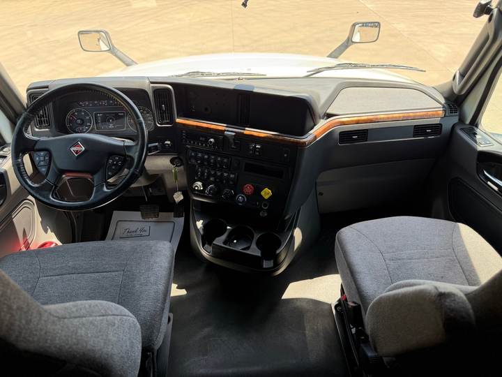2022 International LT625 73" Raised Roof Sleeper, interior photo 2