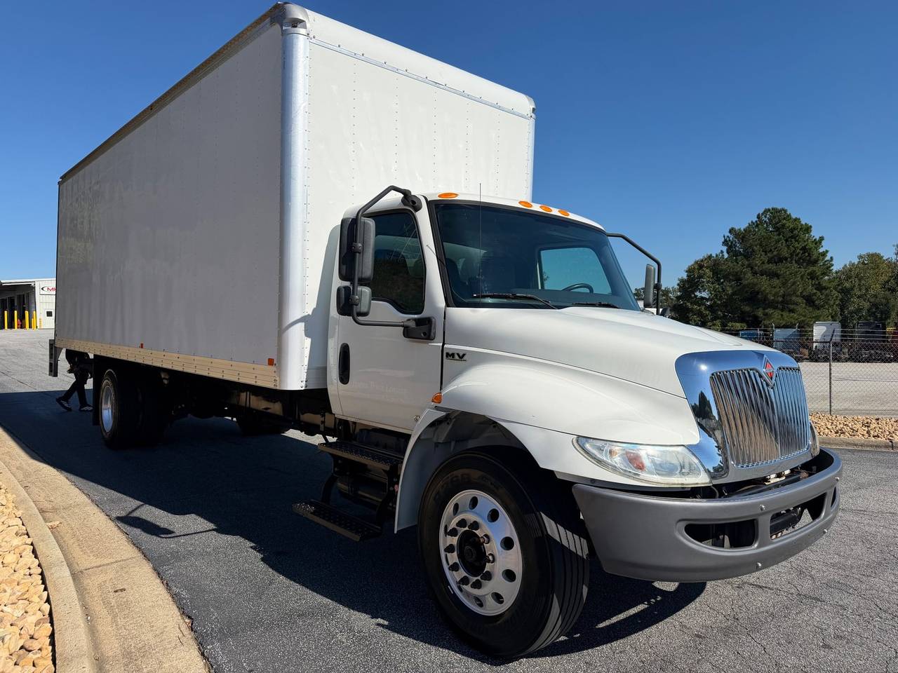 2022 International MV607 Box Truck, exterior photo 1