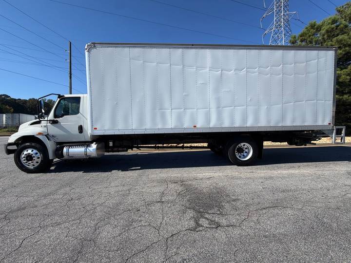 2022 International MV607 Box Truck, exterior photo 4
