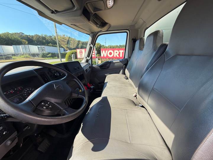 2022 International MV607 Box Truck, interior photo 7
