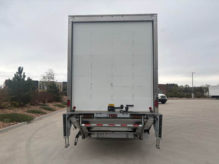 2022 Kenworth T270 Box Truck, exterior photo 3