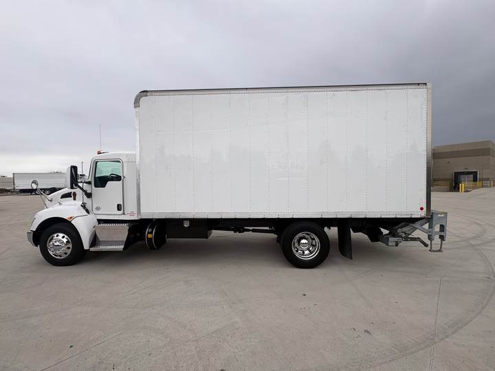 2022 Kenworth T270 Box Truck, exterior photo 5