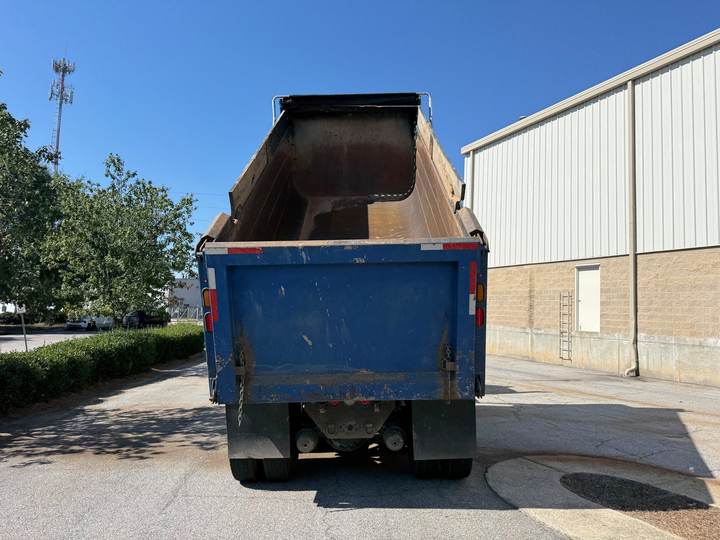 2022 Kenworth T880 Quad Axle Dump Truck, exterior photo 5