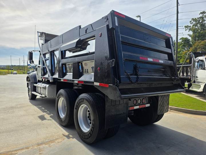 2022 Mack Granite Tandem Dump Truck, exterior photo 5