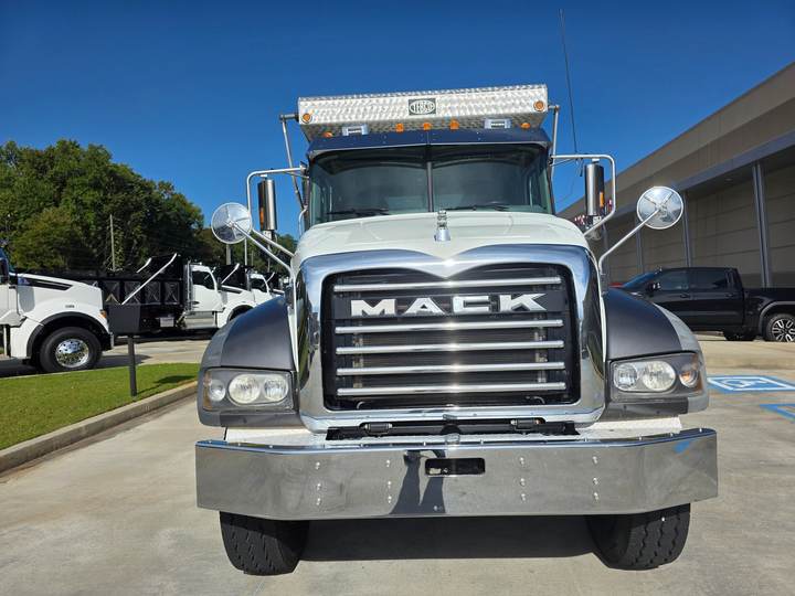 2022 Mack Granite Tandem Dump Truck, exterior photo 2