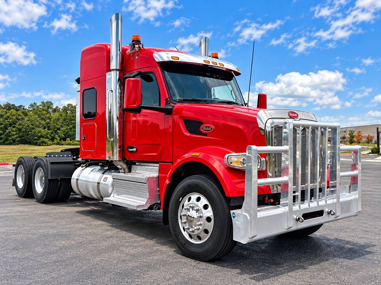 2022 Peterbilt 567 58" Mid Roof Sleeper, exterior photo 1