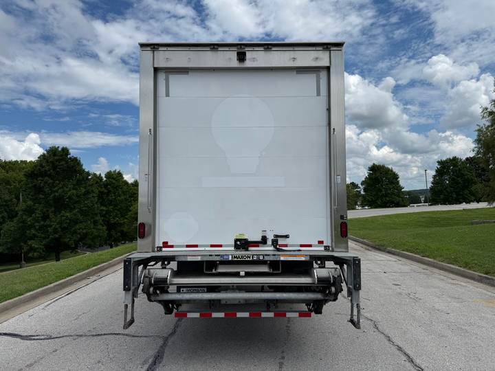 2023 Kenworth T380 Refrigerated Box Truck, exterior photo 3