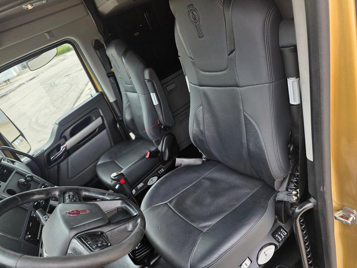 2023 Kenworth T680 76" Sleeper, 13-Speed Manual, leather seats
