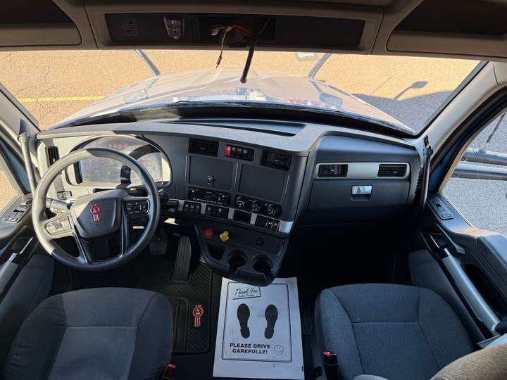 2023 Kenworth T680 76" Raised Roof Sleeper, interior photo 7