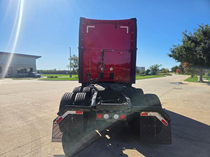 2023 Kenworth T680 76" Raised Roof Sleeper, exterior photo 3