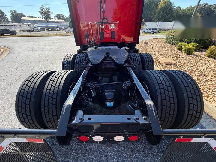 2023 Kenworth T680 76" Raised Roof Sleeper, exterior photo 8