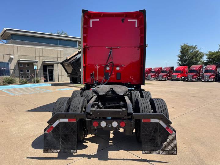 2023 Kenworth T680 76" Raised Roof Sleeper, exterior photo 3