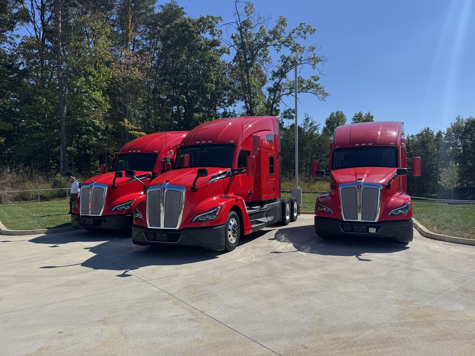 2023 Kenworth T680 Sleepers, 3 Matching, 3 matching red trucks