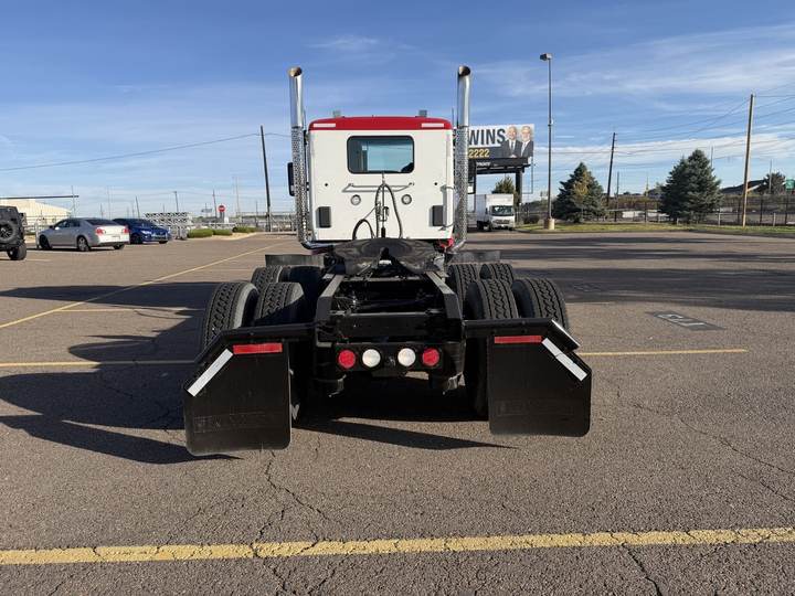 2023 Kenworth T880 Day Cab, exterior photo 6