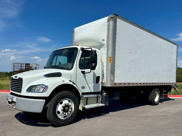 2024 Freightliner M2-106 Box Truck, exterior photo 2