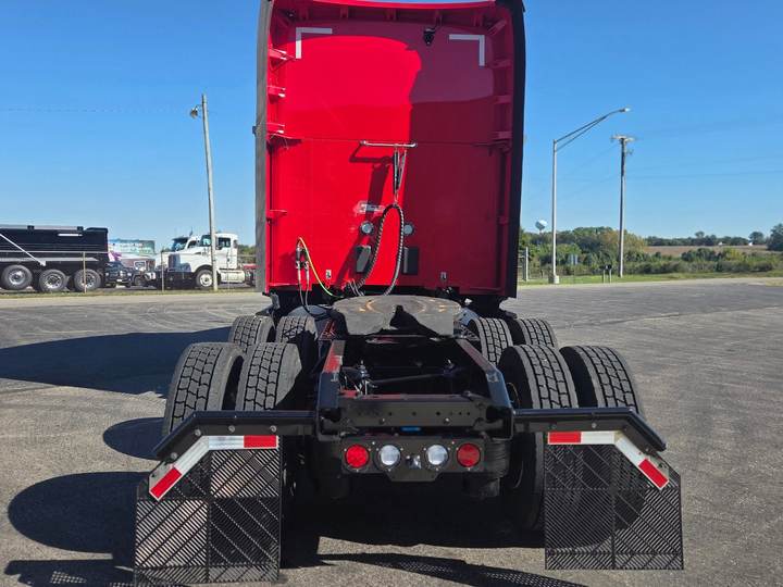 2024 Kenworth T680 76" Raised Roof Sleeper, exterior photo 3