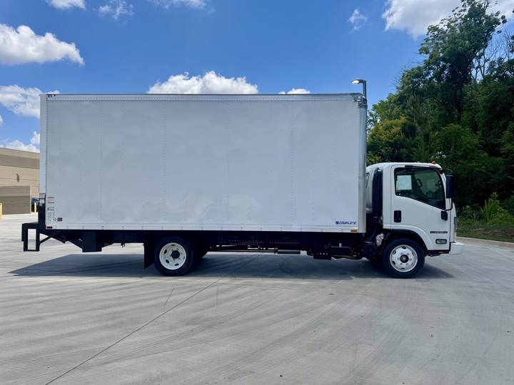2026 Isuzu Npr-hd Box Truck, exterior photo 5