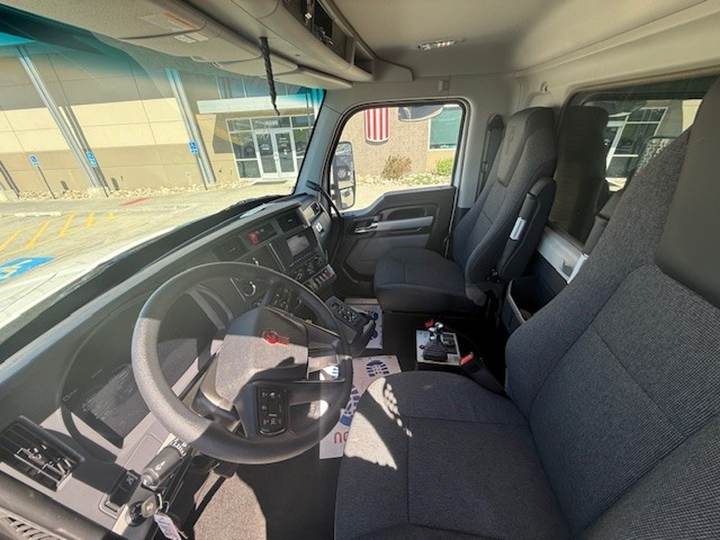 2026 Kenworth T880S Tri-Axle Dump Truck, interior photo 2
