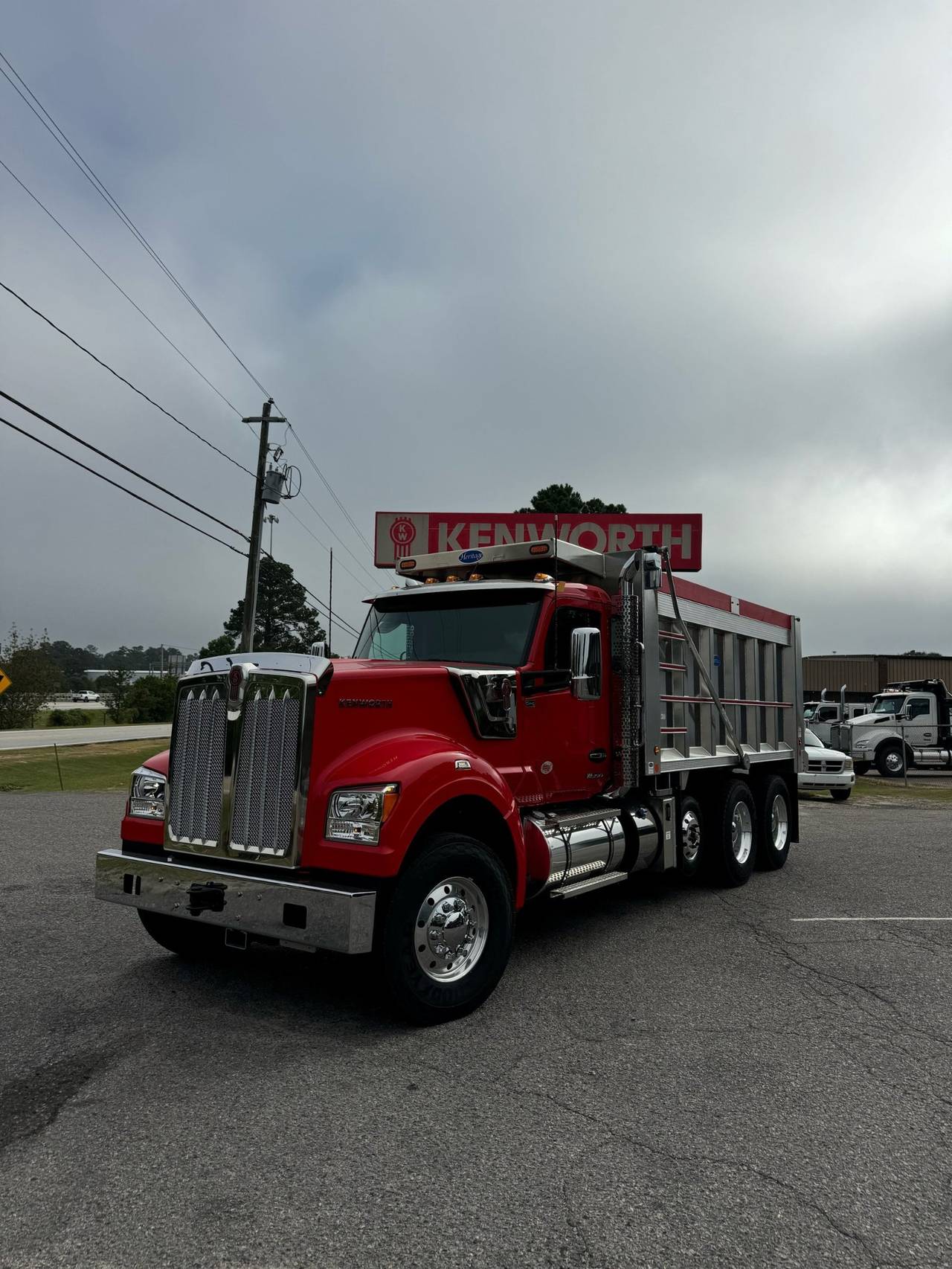 2026 Kenworth W990 Tri-Axle Dump Truck, exterior photo 1