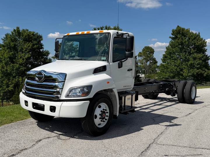 2027 Hino L6 Cab and Chassis, exterior photo 2
