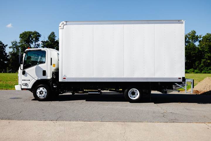 2027 Isuzu Npr Cab and Chassis, exterior photo 2