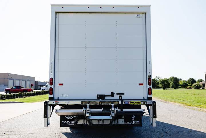 2027 Isuzu Npr Cab and Chassis, exterior photo 3