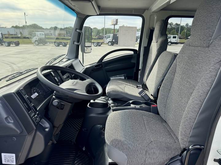 2027 Isuzu Npr-hd Cab and Chassis, interior photo 7