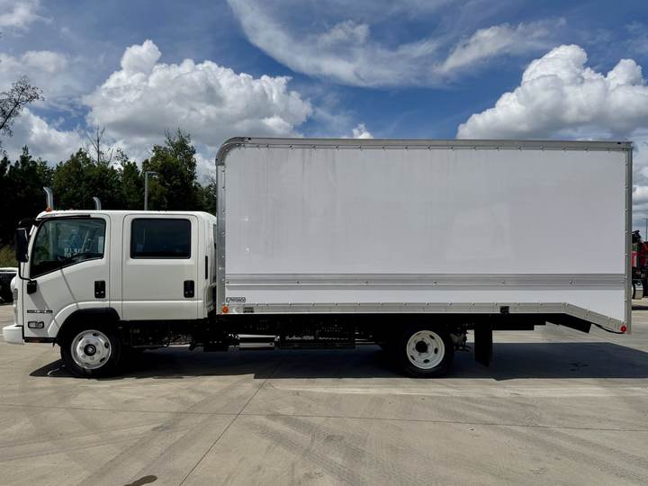 2027 Isuzu Npr-hd Cab and Chassis, exterior photo 5