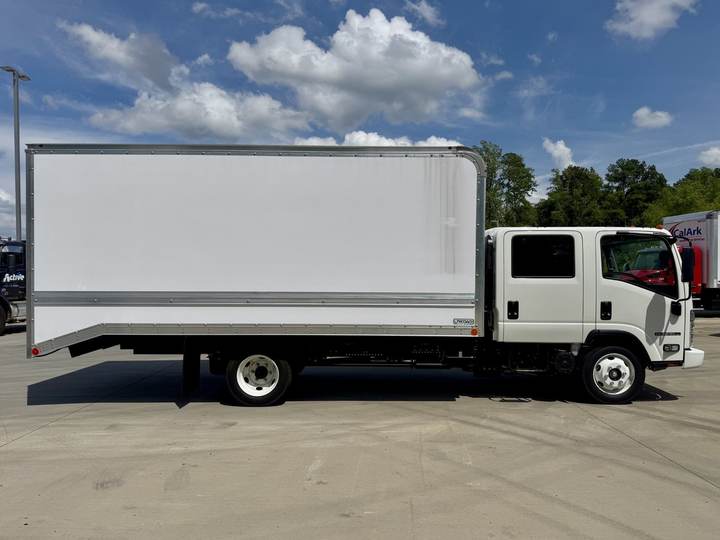 2027 Isuzu Npr-hd Cab and Chassis, exterior photo 6