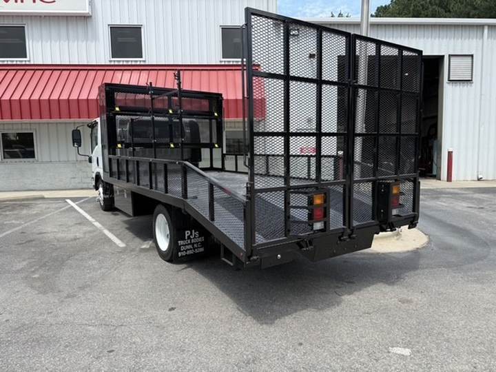 2027 Isuzu Npr-hd Cab and Chassis, exterior photo 4