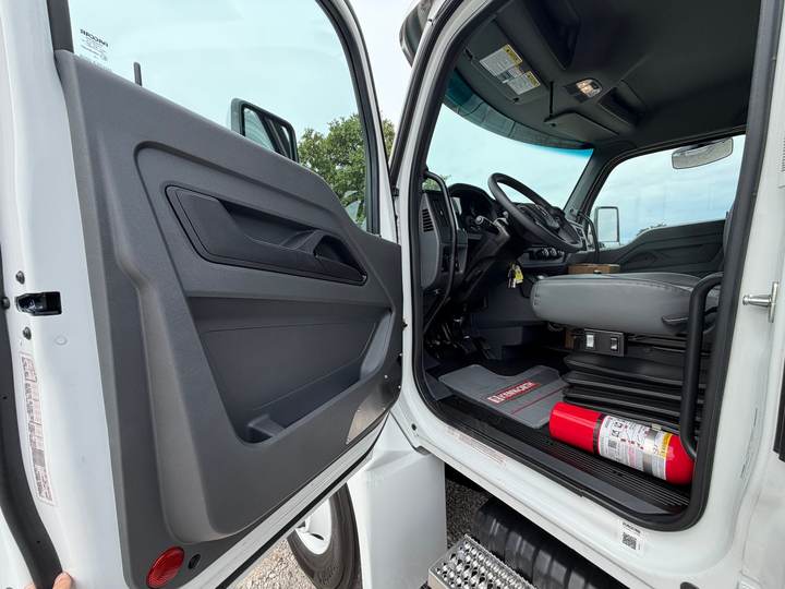 2027 Kenworth T280 Dump Truck, interior photo 7