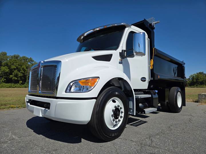 2027 Kenworth T280 Dump Truck, exterior photo 1