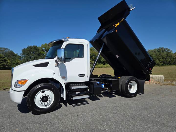 2027 Kenworth T280 Dump Truck, exterior photo 7