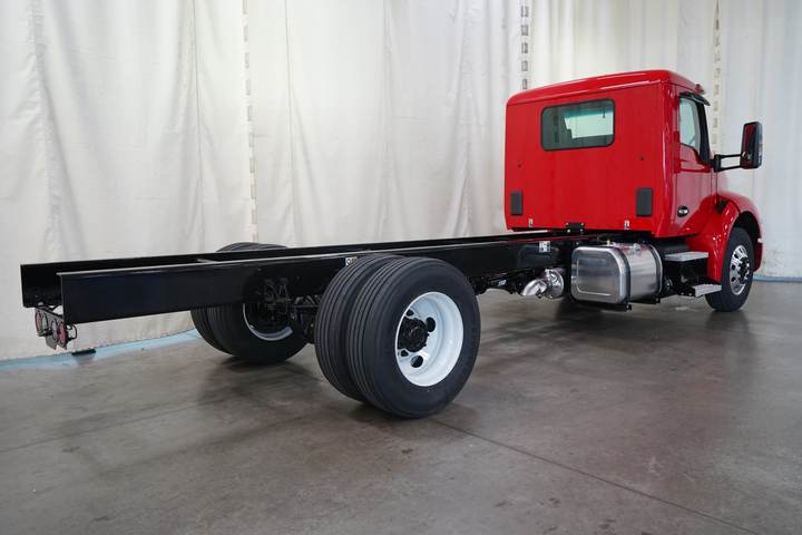 2027 Kenworth T280 Flatbed Truck, exterior photo 2