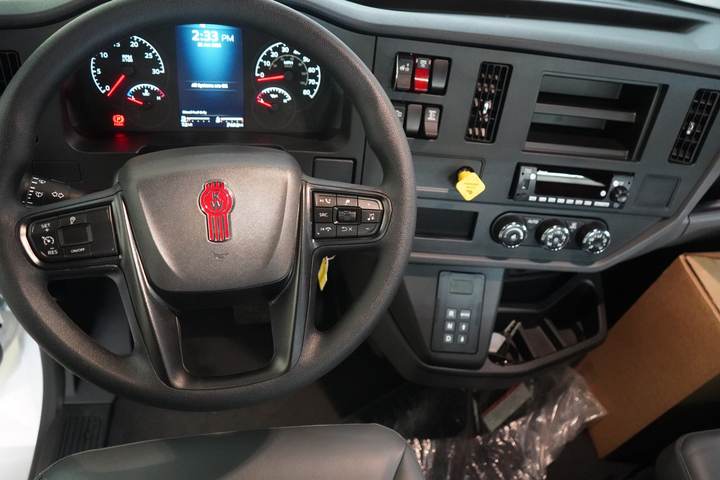 2027 Kenworth T280 Flatbed Truck, interior photo 3