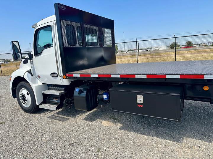 2027 Kenworth T280 Flatbed Truck, exterior photo 5