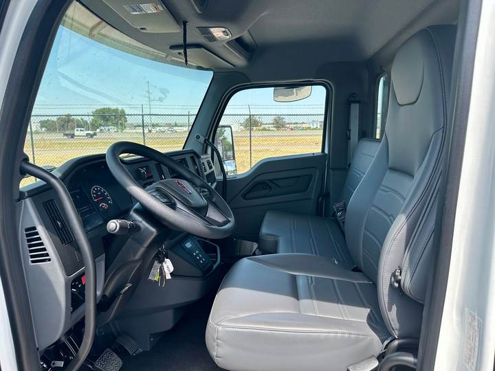 2027 Kenworth T280 Flatbed Truck, interior photo 7
