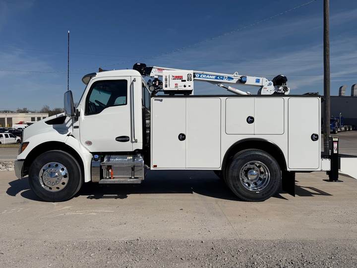 2027 Kenworth T280 Service Truck, exterior photo 3