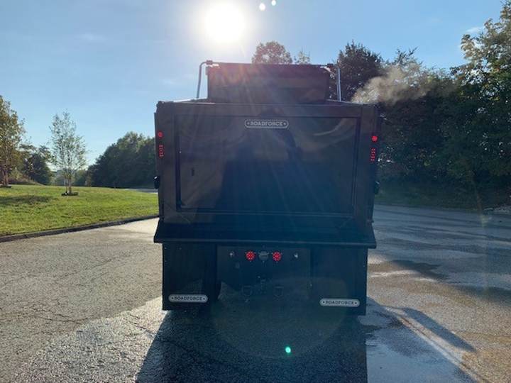 2027 Kenworth T380 Dump Truck, exterior photo 4
