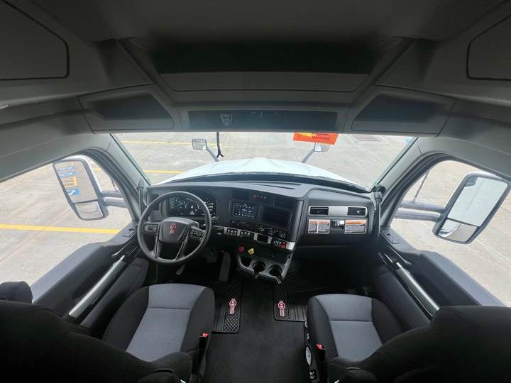 2027 Kenworth T680 76" Raised Roof Sleeper, interior photo 2